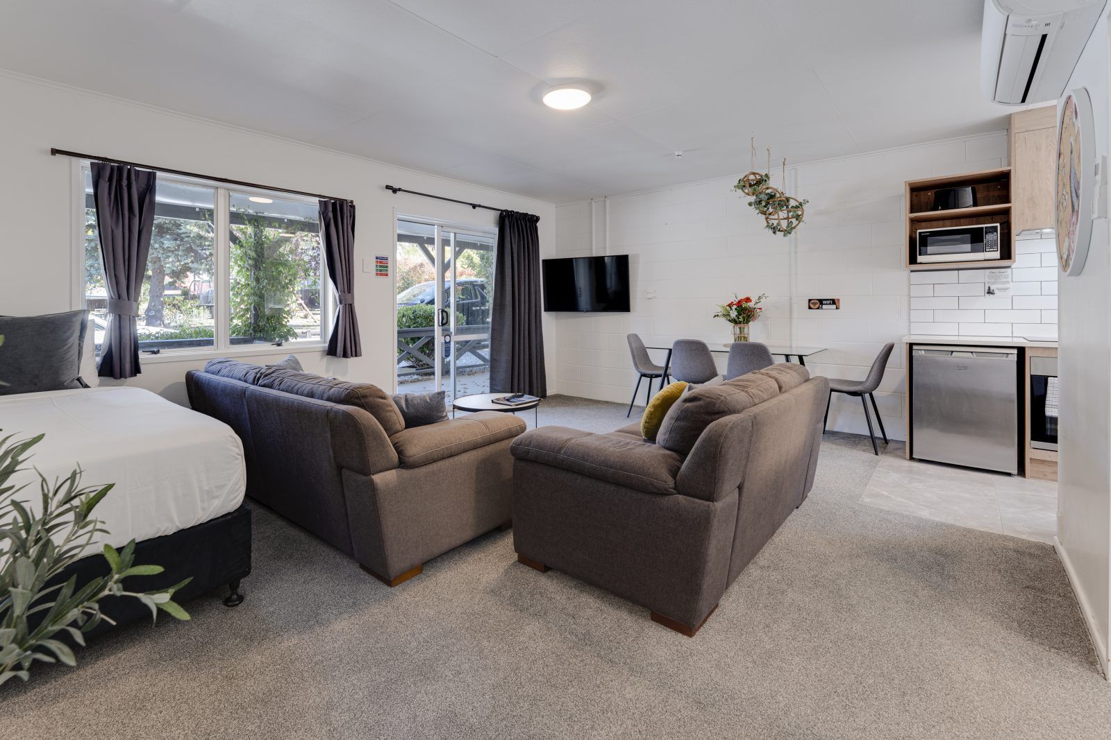 Standard Family Two Bedroom Apartment Image 7