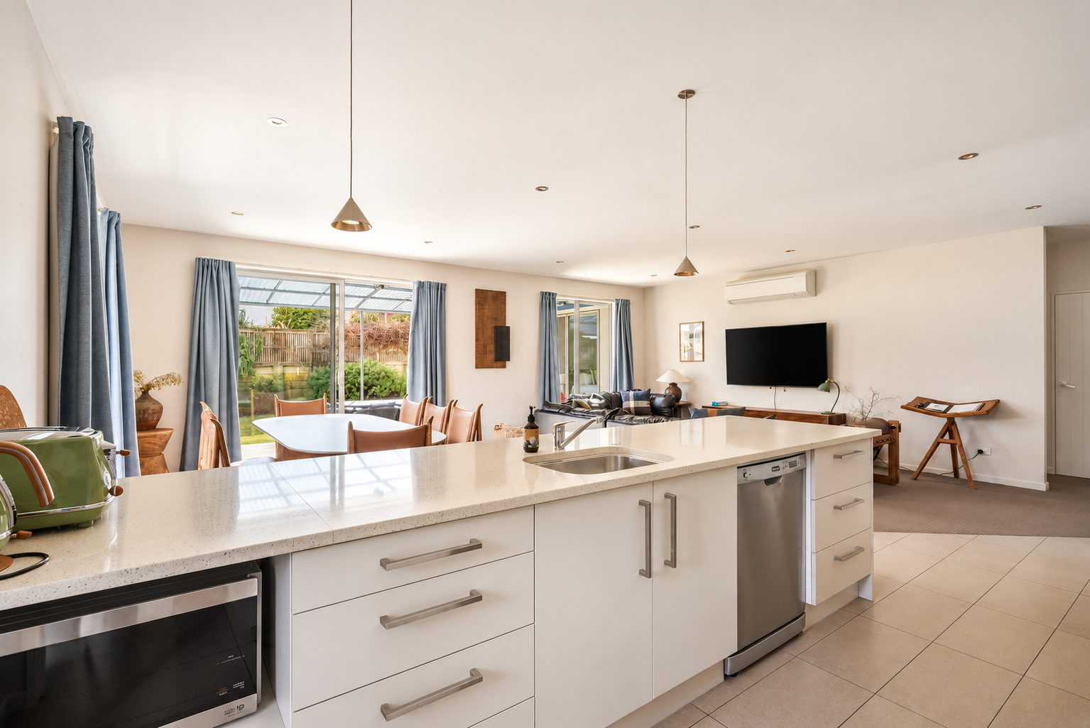 Archway Retreat Four-Bedroom
